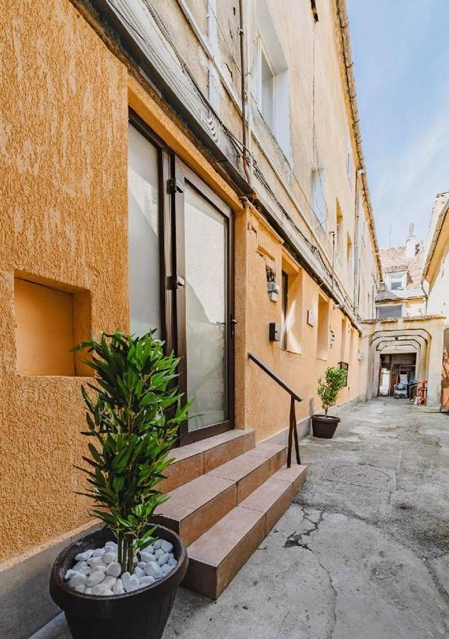 Republicii Premium Apartment *